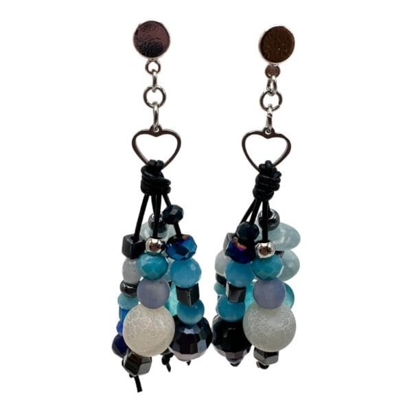 Pendientes originales hechos a mano. El mundo de Lúa, complementos artesanales con diseños exclusivos y únicos, pintados a mano