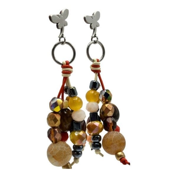 Pendientes originales hechos a mano. El mundo de Lúa, complementos artesanales con diseños exclusivos y únicos, pintados a mano