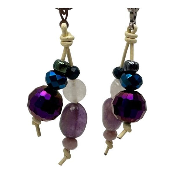 Pendientes originales hechos a mano. El mundo de Lúa, complementos artesanales con diseños exclusivos y únicos, pintados a mano