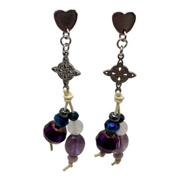 Pendientes originales hechos a mano. El mundo de Lúa, complementos artesanales con diseños exclusivos y únicos, pintados a mano